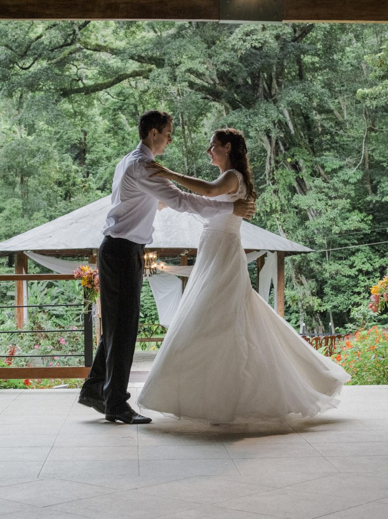 eine schöne freier Trauung in Panama in Südamerika. Destination Wedding. elopement